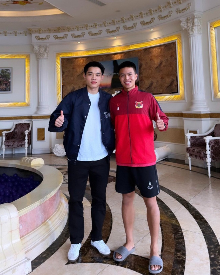 Phong cách bảnh bao xuống phố của 'ngôi sao' tuyển U23 Đình Bắc - 7