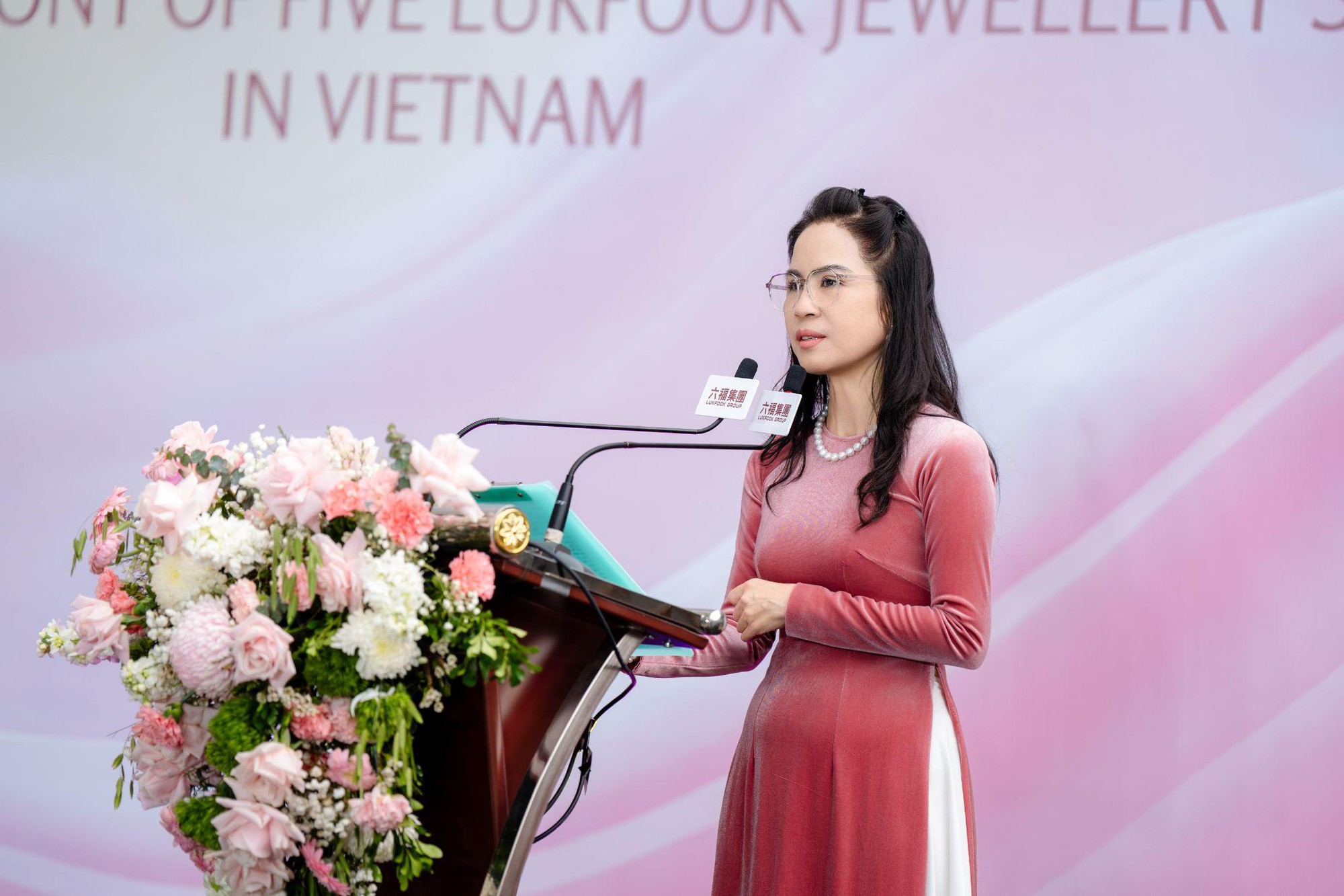 Lukfook Jewellery chính thức đổ bộ Việt Nam, khai trương đồng loạt 5 cửa hàng- Ảnh 2.