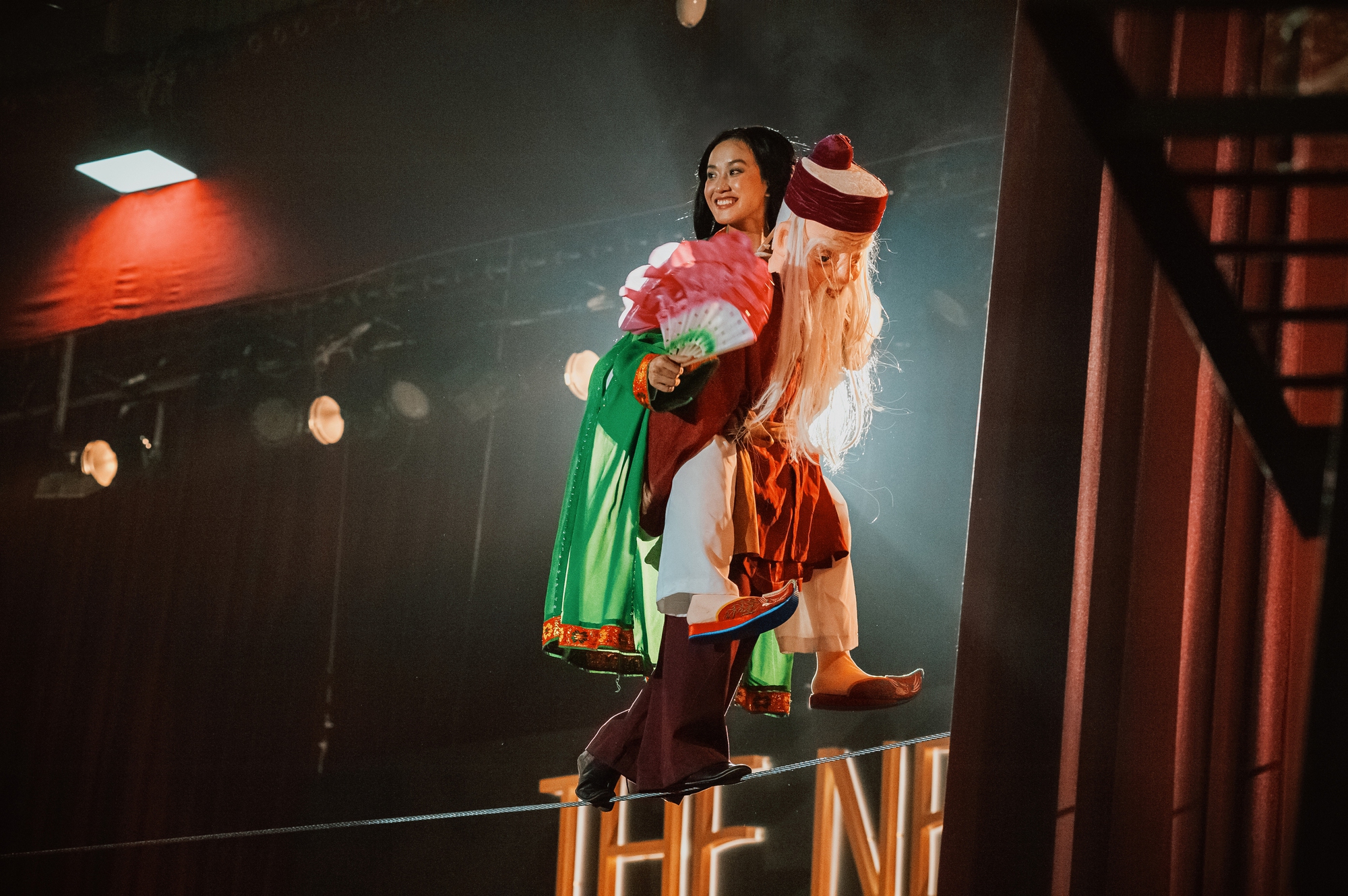 Xem 100 phim Việt đến giờ mới hiểu đỉnh cao thẩm mỹ là thế nào: Đẹp đến từng khung hình, góc nào cũng điện ảnh- Ảnh 3.