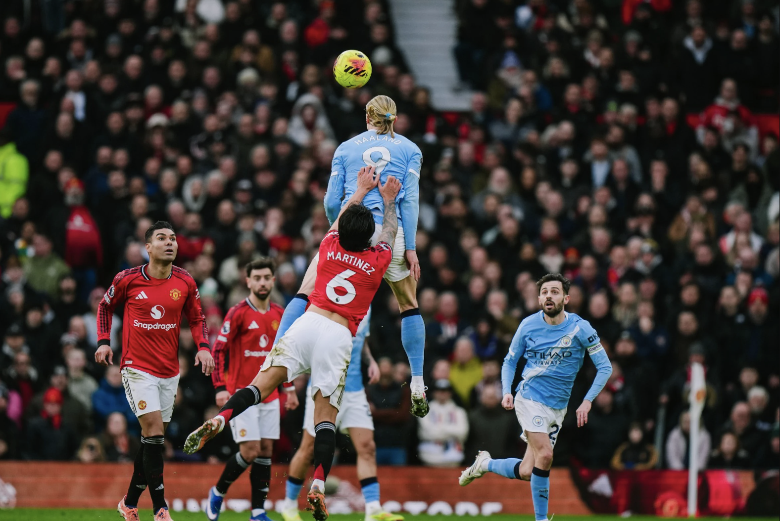 Quật ngã Man City trận derby, Man United tặng quà thầy mới Michael Carrick - Ảnh 4.