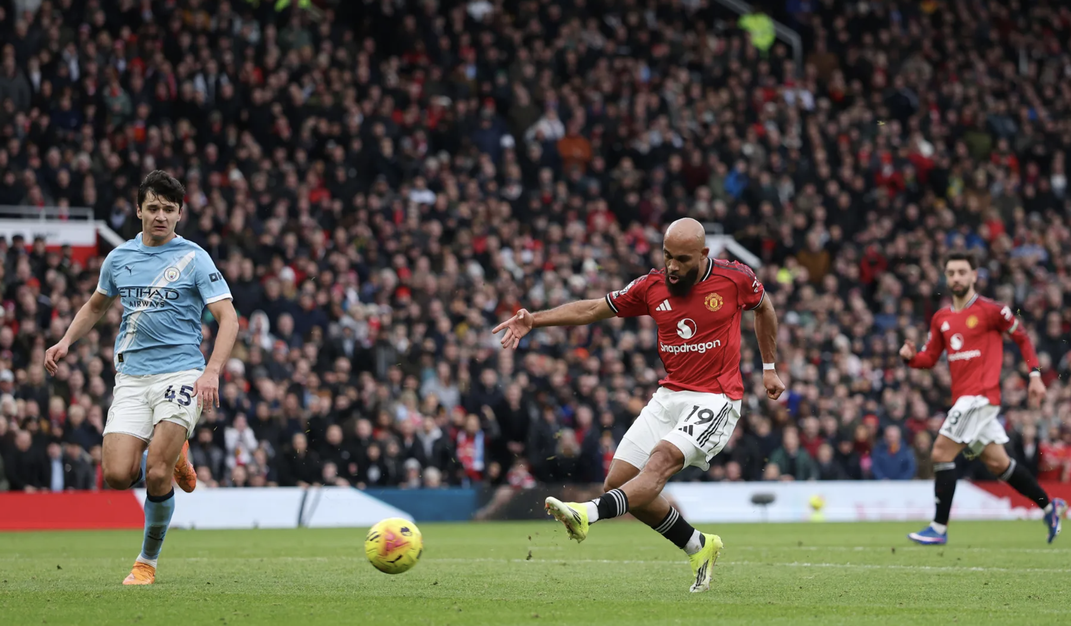 Quật ngã Man City trận derby, Man United tặng quà thầy mới Michael Carrick - Ảnh 5.