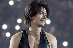 Vẻ đẹp 'bất lão' tuổi 49 của Ngôn Thừa Húc