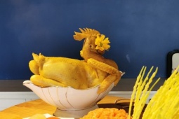 Cách luộc gà cúng mùng 1 tháng Chạp vàng đẹp, da không nứt