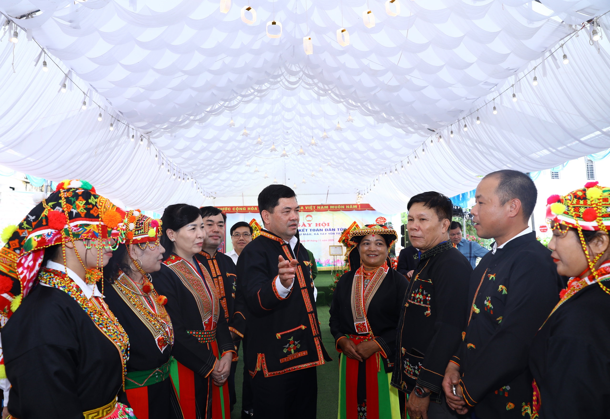 Bí thư Nguyễn Hồng Thái: Bắc Ninh đặt mục tiêu lên thành phố trước 2030 - Ảnh 2.