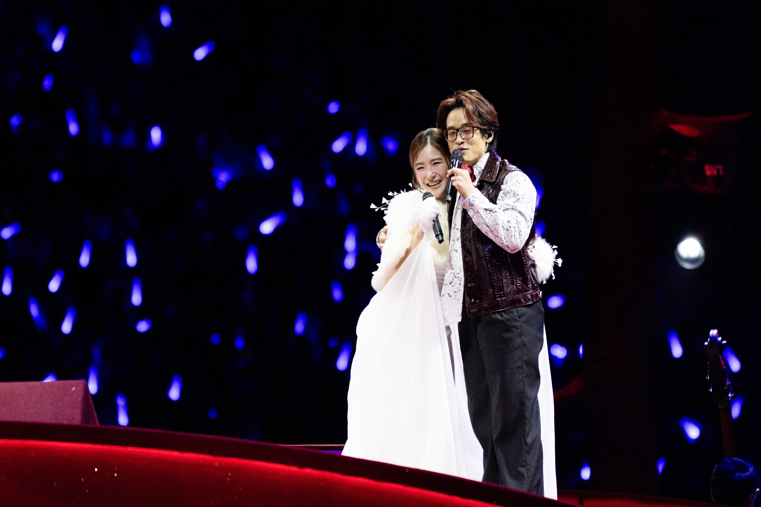 Hà Anh Tuấn dành 1 tỉ đồng giúp đỡ bệnh nhân ung thư về quê đón tết - Ảnh 6.