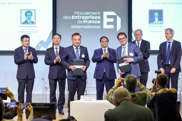 Thủ tướng: Ngoại giao kinh tế chuyển mình mạnh mẽ vì sự phát triển hùng cường của dân tộc - Ảnh 4.