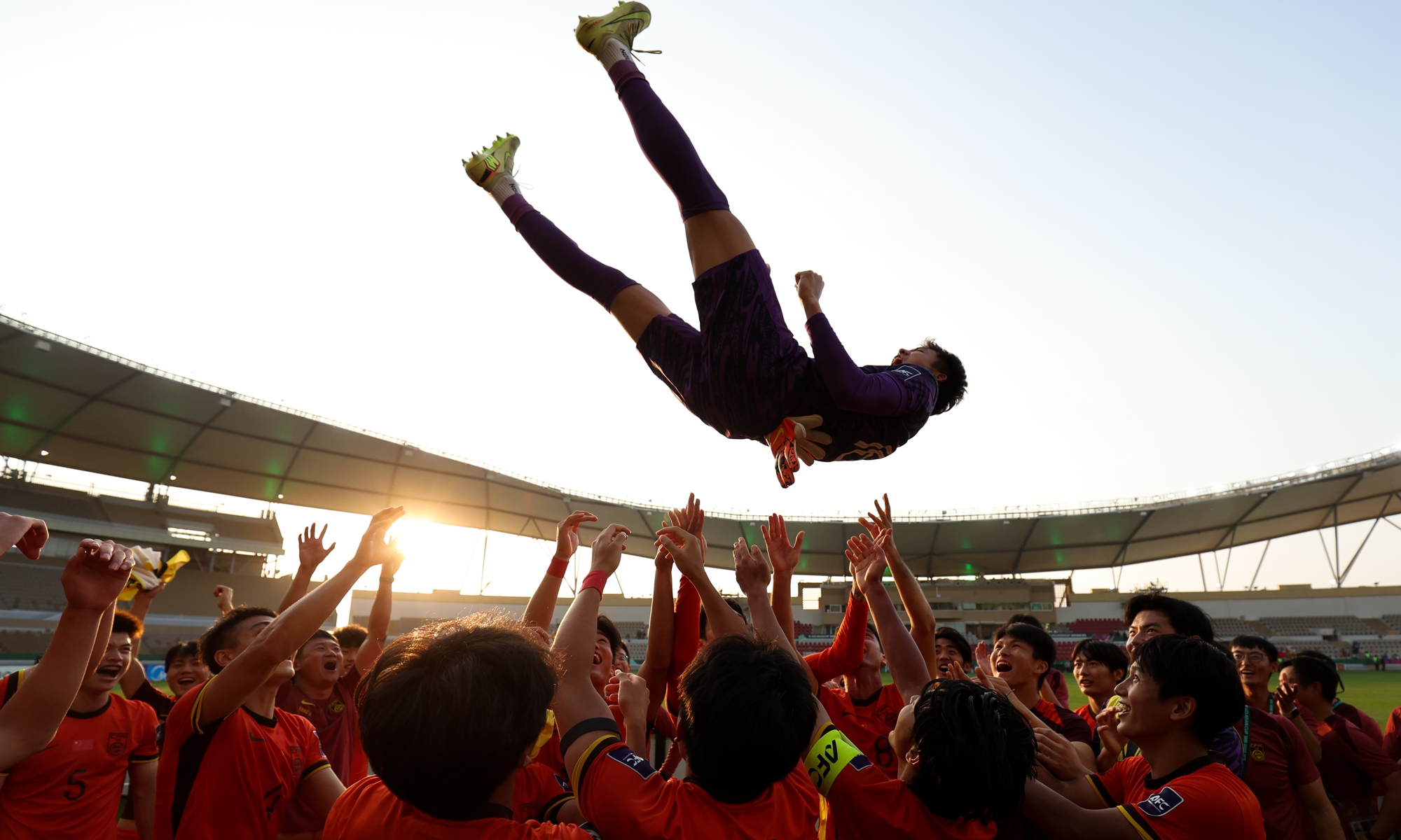 Các cầu thủ U23 Việt Nam chú ý: Bóc trần 