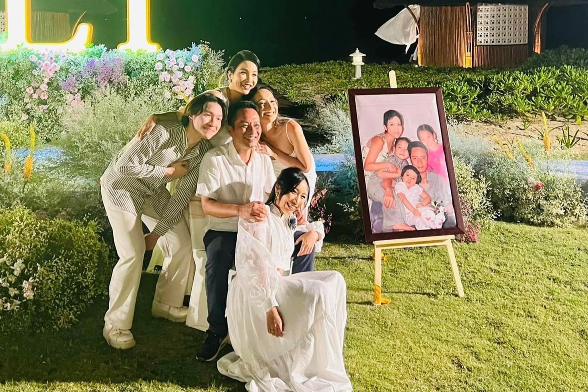 Hôn nhân gần 30 năm của Mỹ Linh - Anh Quân và thói quen mỗi ngày ít ai biết - 11