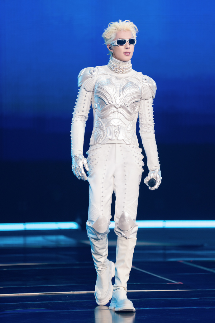 Chỉ có một từ để nói về Vương Hạc Đệ- Ảnh 5.