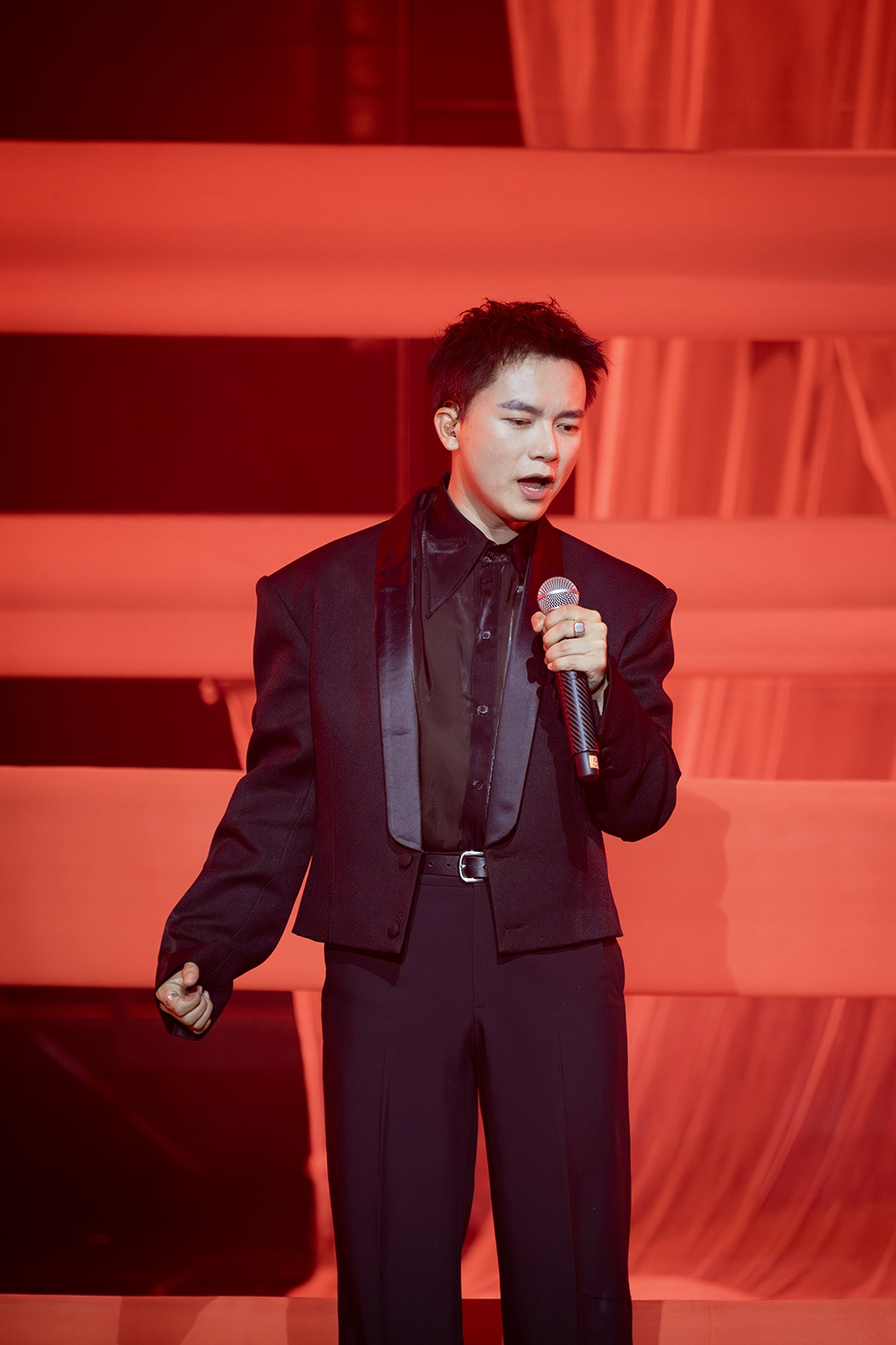 Bản hit đau lòng của cặp đôi quyền lực vừa tan vỡ, giúp 1 người đổi đời thành nhạc sĩ đắt show nhất Việt Nam- Ảnh 8.