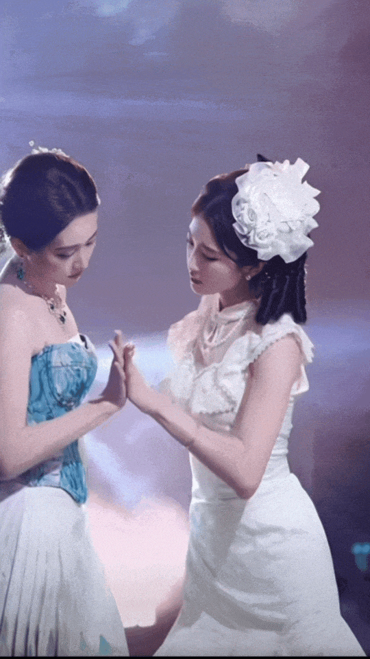 Kiếm 19 tỷ/tháng nhờ bắt chước người nổi tiếng- Ảnh 2.