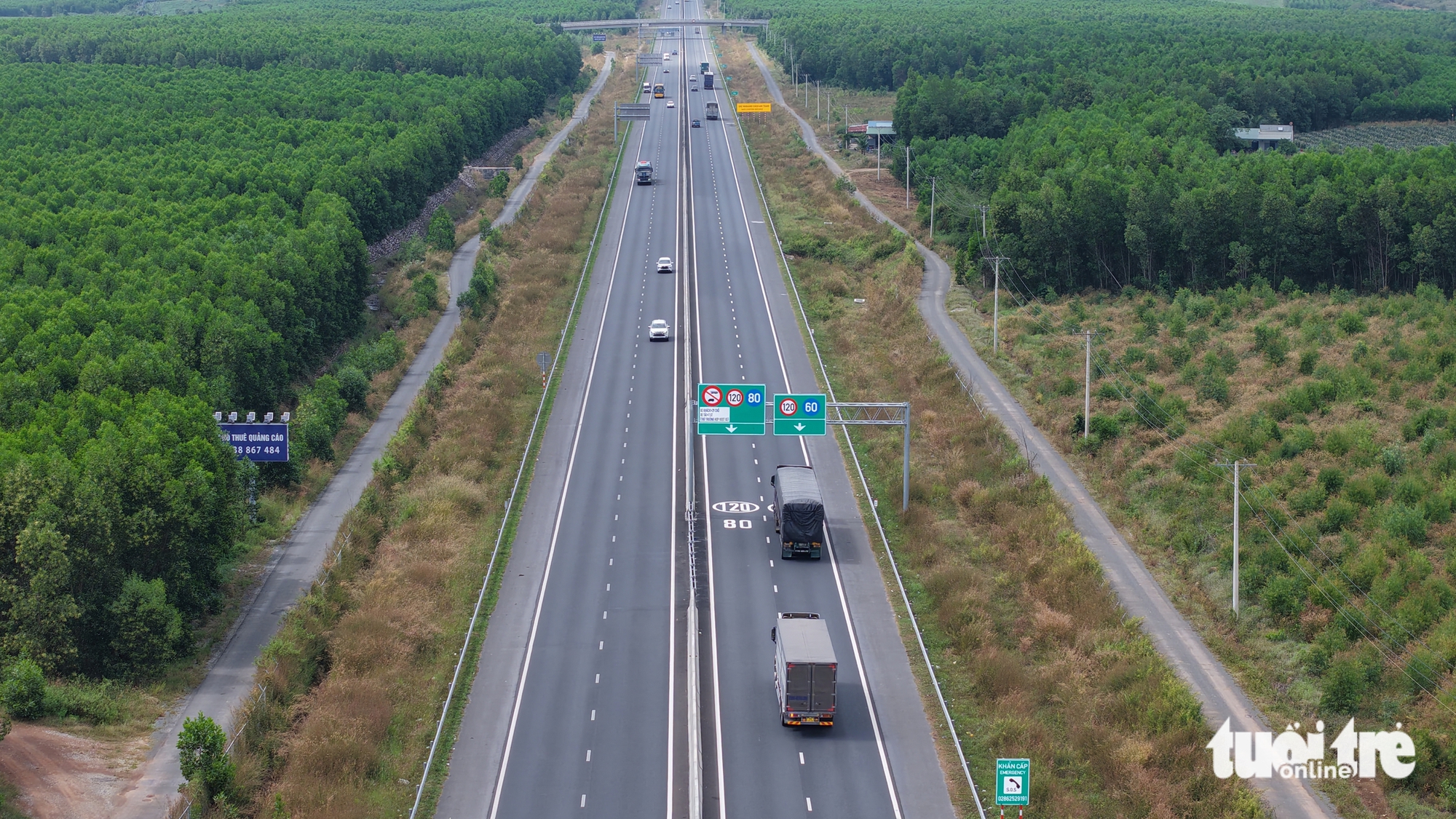 Đi lại mùa xuân trên cao tốc Bắc - Nam phía đông qua Nam Trung Bộ: Đường về nhà nhẹ nhõm hơn - Ảnh 3.