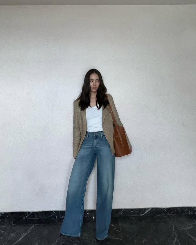 1768815860 44 Chi em Van Kieu huyen thoai nhat showbiz Sanh