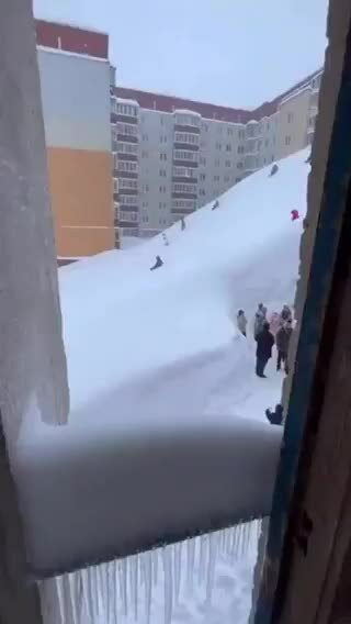 Bão tuyết chưa từng có ở vùng Viễn Đông Nga