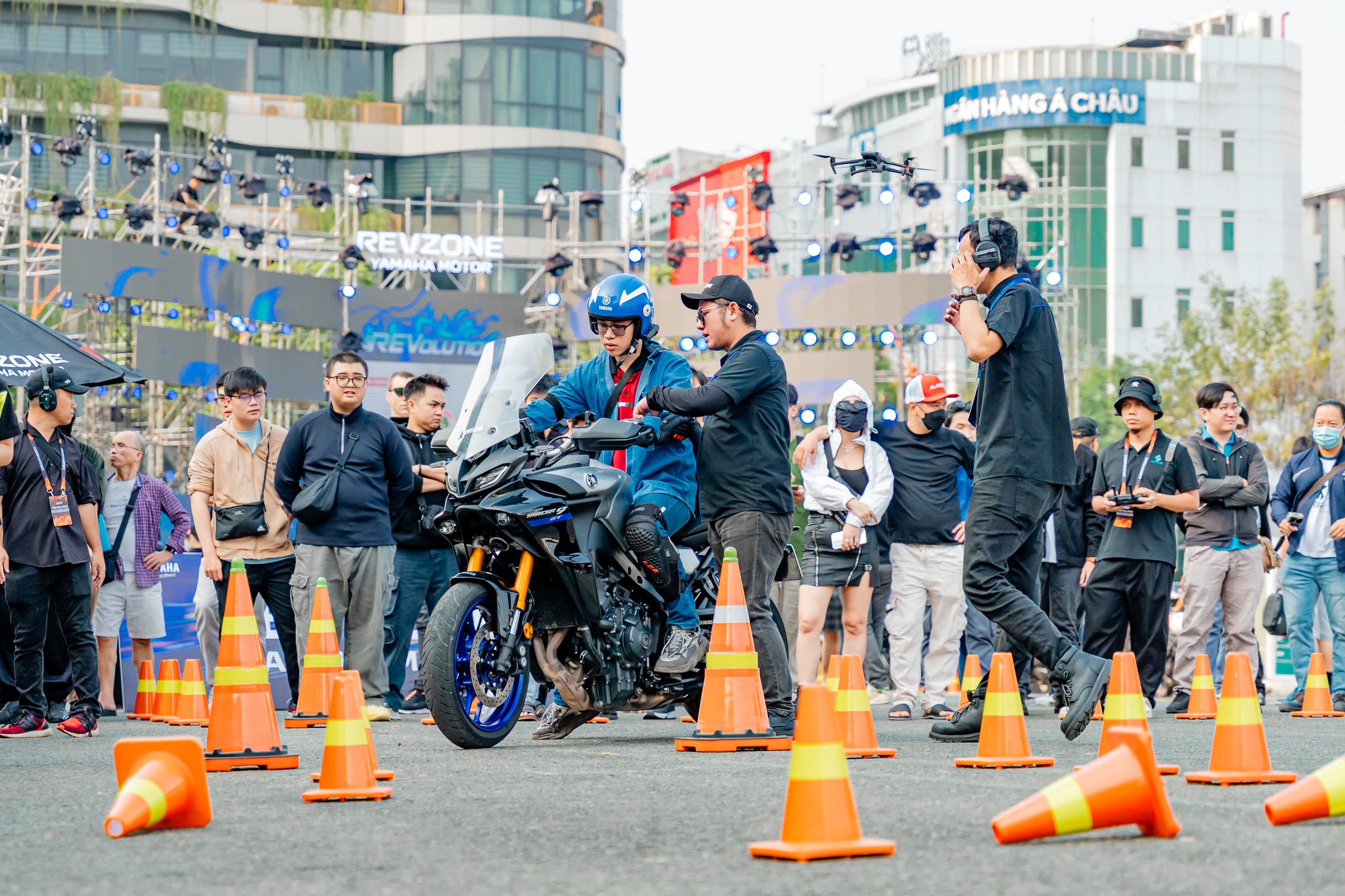 Toàn cảnh sự kiện tri ân lớn nhất của Revzone Yamaha Motor – Yamaha YZF-R9 lần đầu tiên ra mắt tại Việt Nam- Ảnh 2.