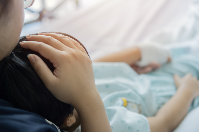 Não mô cầu có thể tấn công bất cứ độ tuổi nào, kể cả người khỏe mạnh. Ảnh: Vecteezy