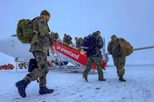 Đức giải thích việc rút binh sĩ từ Greenland về nước chỉ sau 44 giờ
