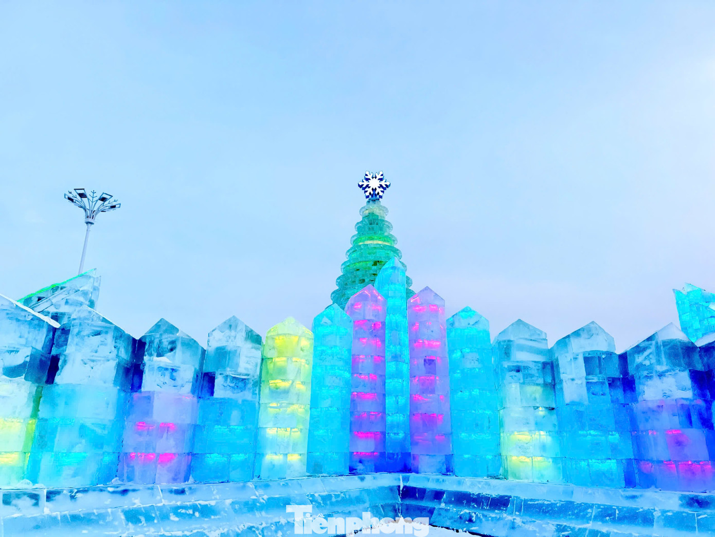 Công nghệ AI gây sốt lễ hội băng tuyết Cáp Nhĩ Tân- Ảnh 2.