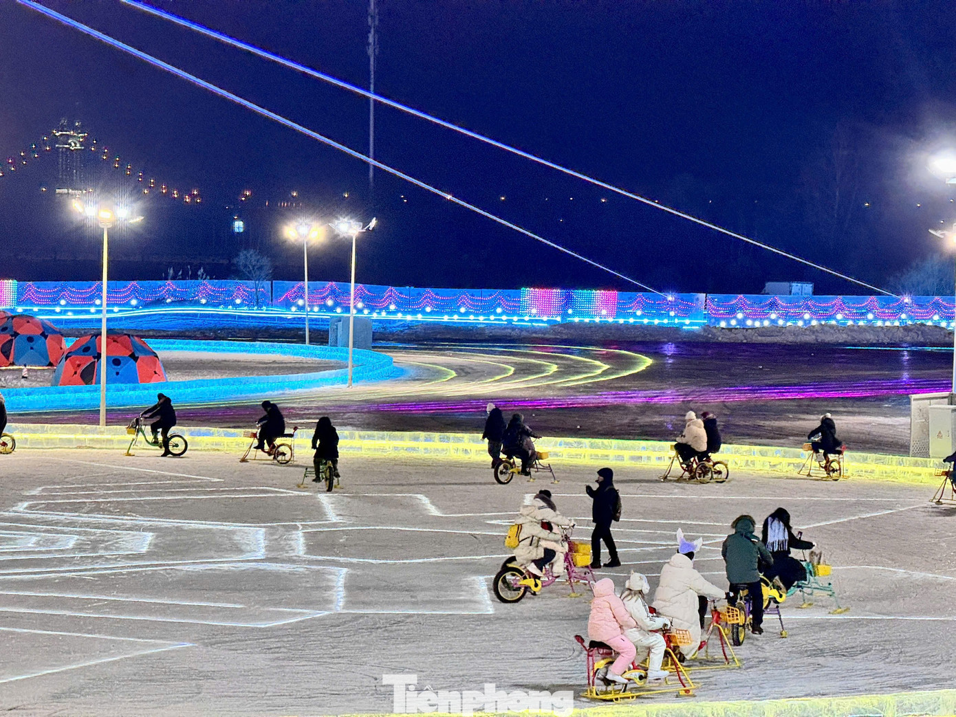 Công nghệ AI gây sốt lễ hội băng tuyết Cáp Nhĩ Tân- Ảnh 24.