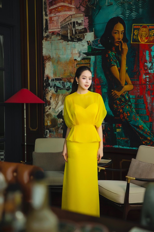 Lên đồ dự tiệc những ngày cuối năm đẹp xuất sắc, thu hút mọi ánh nhìn- Ảnh 4.