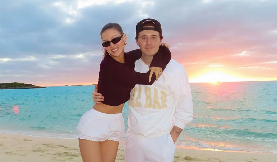 Nhà Becks đi du lịch cùng con dâu