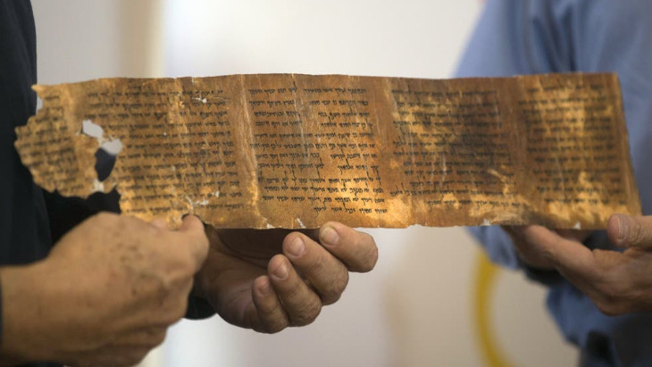 Bí mật ngàn năm được hé lộ: Nhà ngôn ngữ học tìm ra chìa khóa giải mã ký tự bí ẩn trong Cuộn giấy Biển Chết- Ảnh 4.