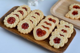 Cách làm bánh quy mứt dâu siêu dễ nhâm nhi ngày Tết