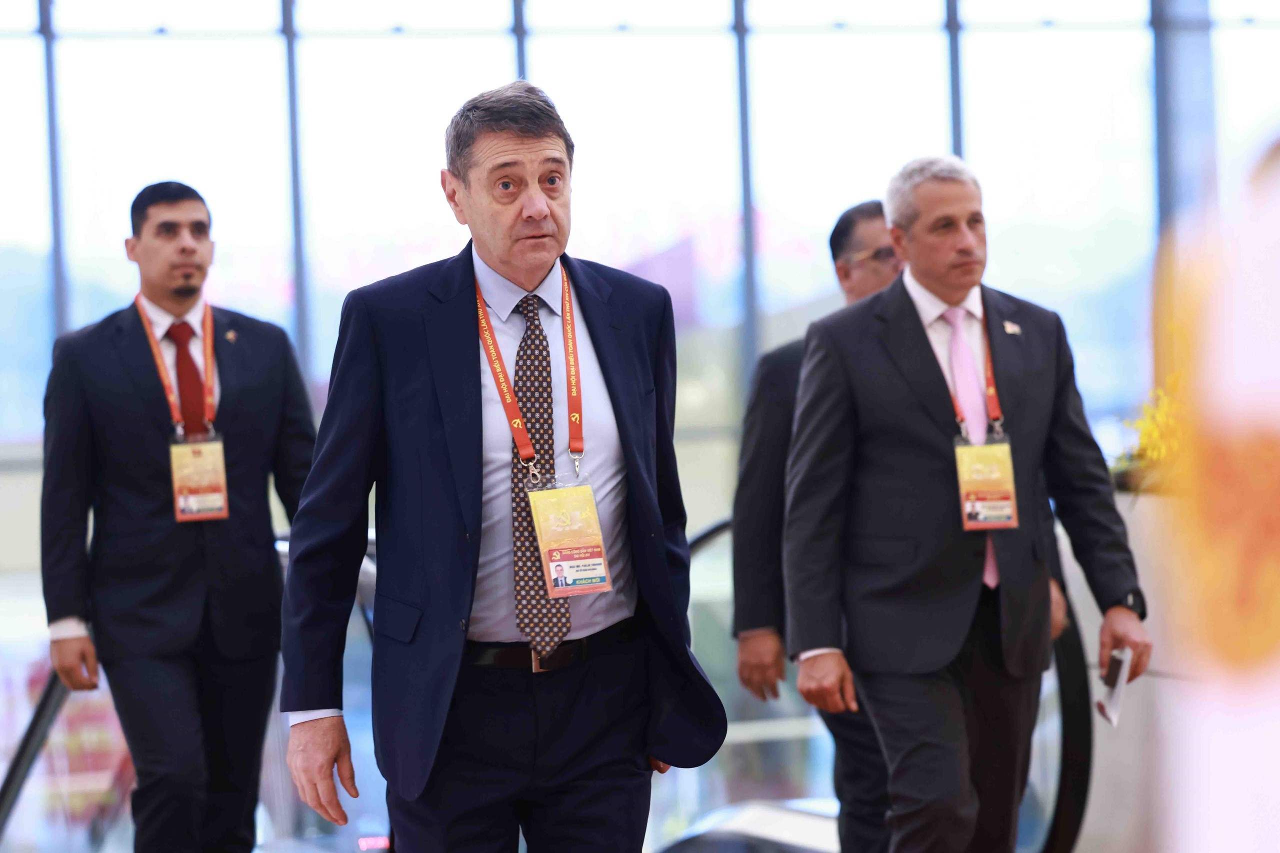 Các Mẹ Việt Nam Anh hùng, khách quốc tế dự khai mạc Đại hội XIV của Đảng - Ảnh 6.