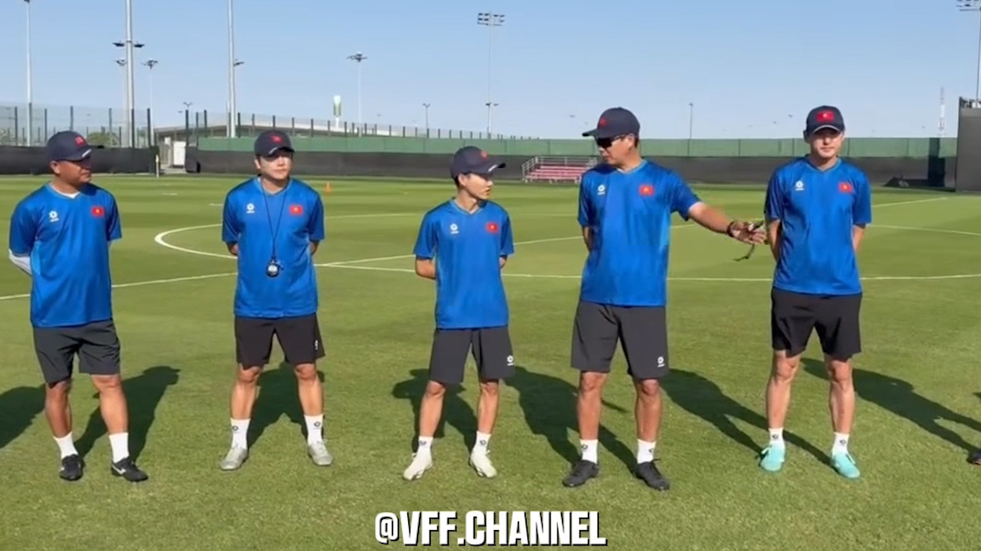 HLV Kim truyền lửa cực đỉnh khi đấu U.23 Trung Quốc: 'Phải để châu Á biết bóng đá Việt Nam thế nào'- Ảnh 2.