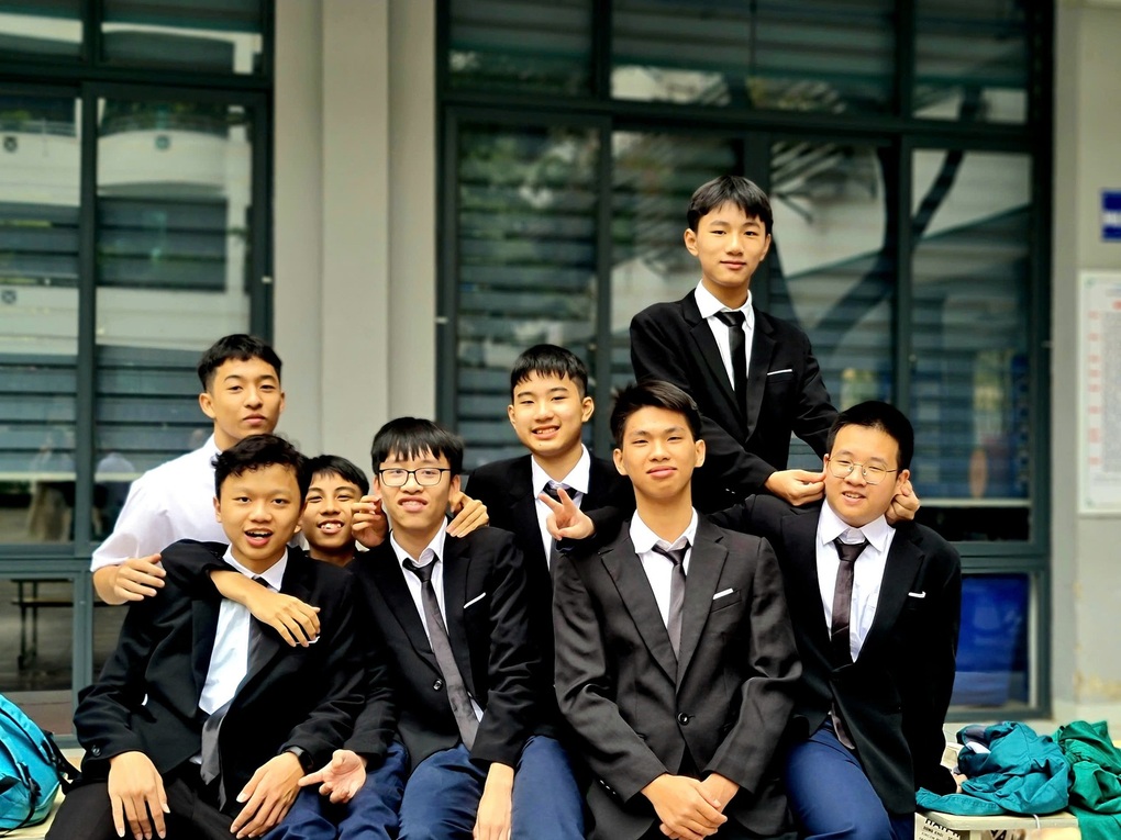 Thành tích đáng nể của nam sinh lớp 10 đạt giải nhất toán quốc gia - 3