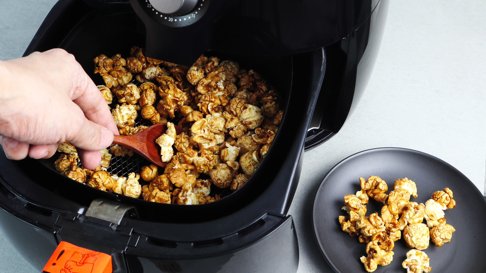 Bí mật ít biết về nồi chiên không dầu: 1 món lọt vào danh sách đen- Ảnh 2.