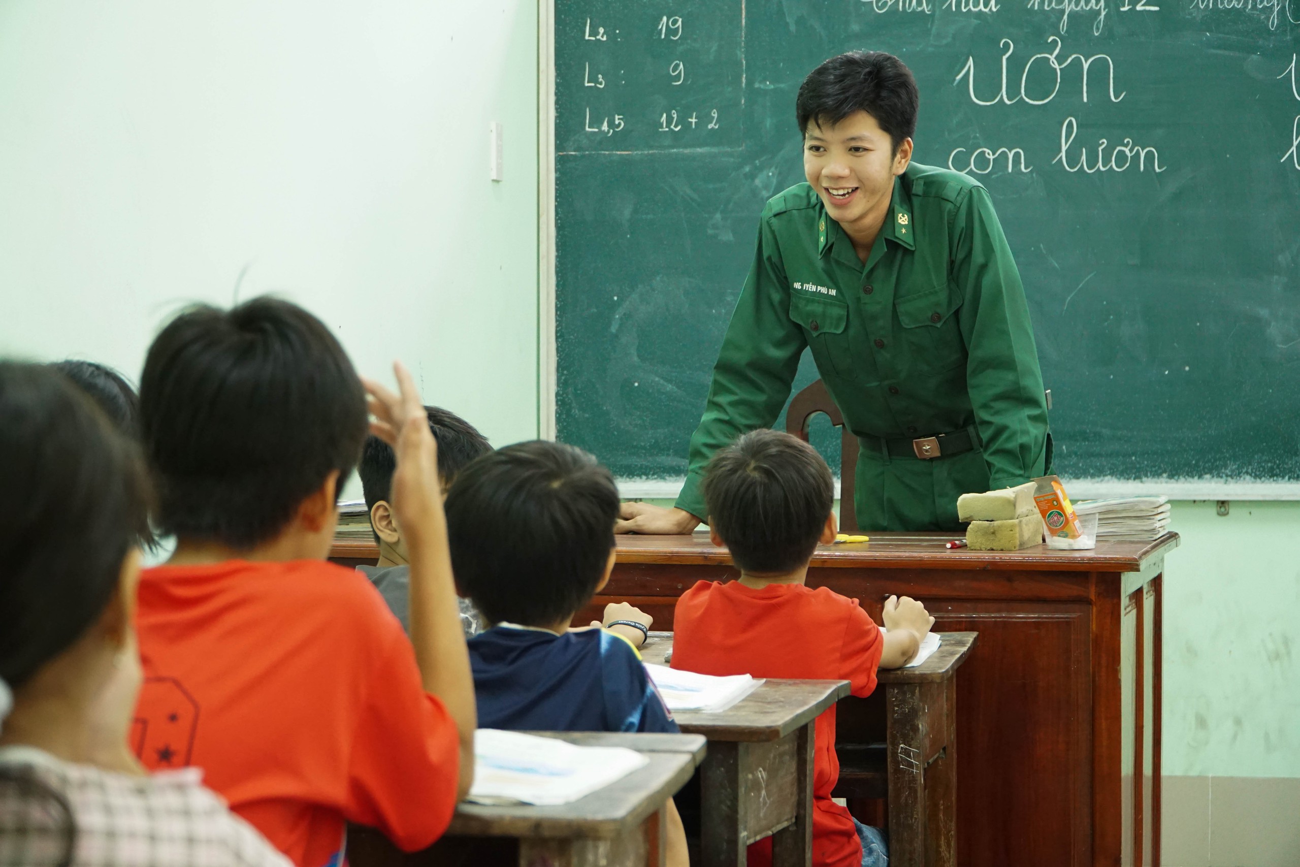 Lớp học - Ảnh 5.