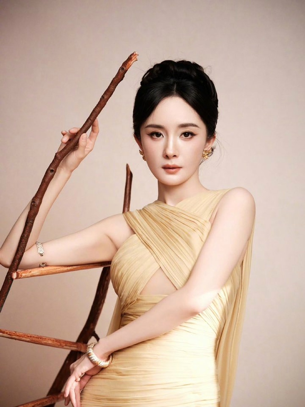 Cuộc cạnh tranh “ngầm” giữa Triệu Lệ Dĩnh và Dương Mịch - 3