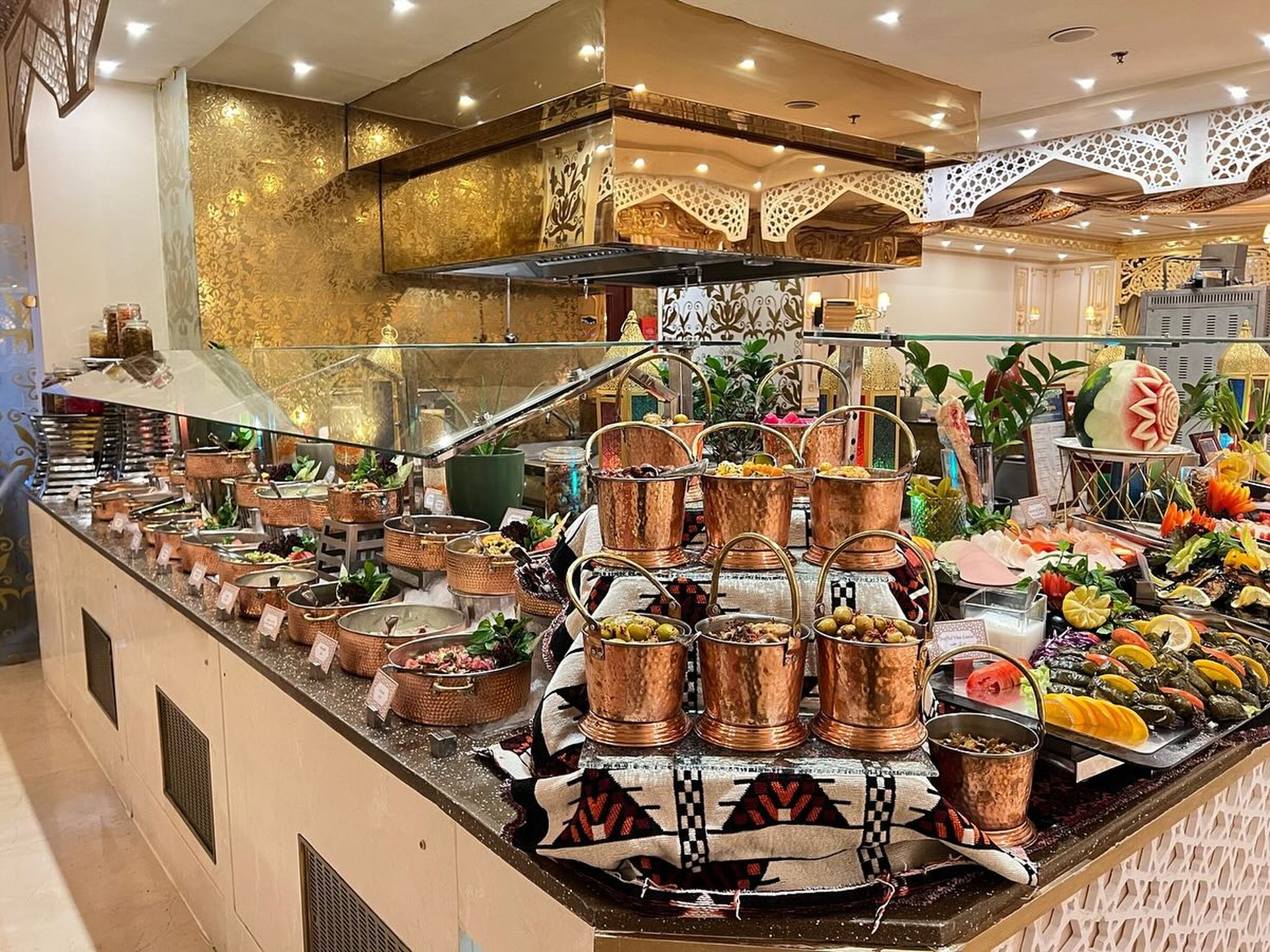 Bên trong khách sạn 5 sao nơi U23 Việt Nam chọn làm “đại bản doanh” - 9