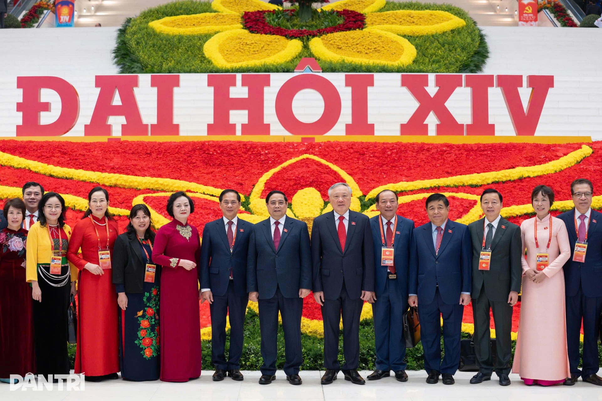 Toàn cảnh phiên khai mạc Đại hội XIV của Đảng - 15