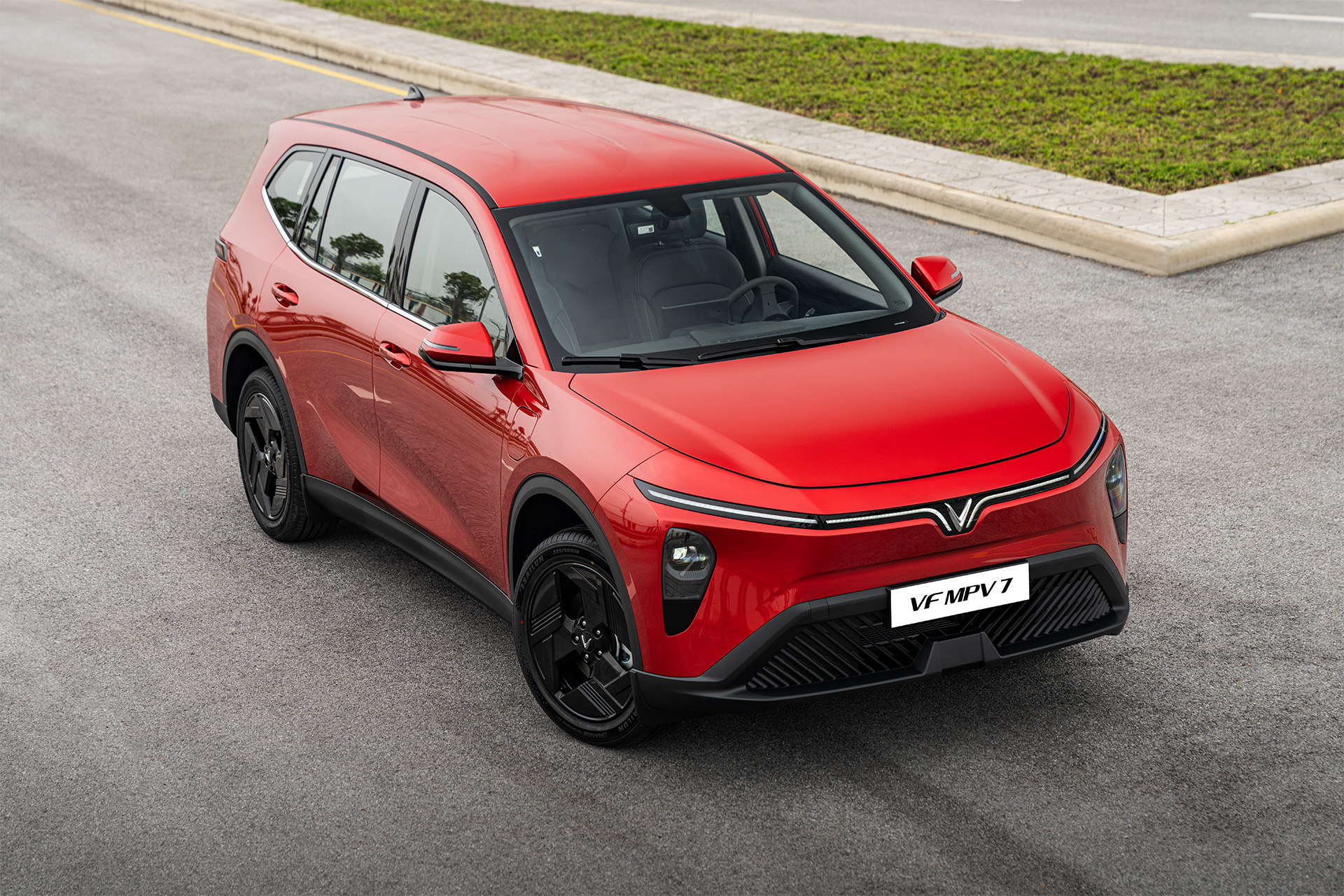 VinFast VF MPV 7 - Ảnh 2.