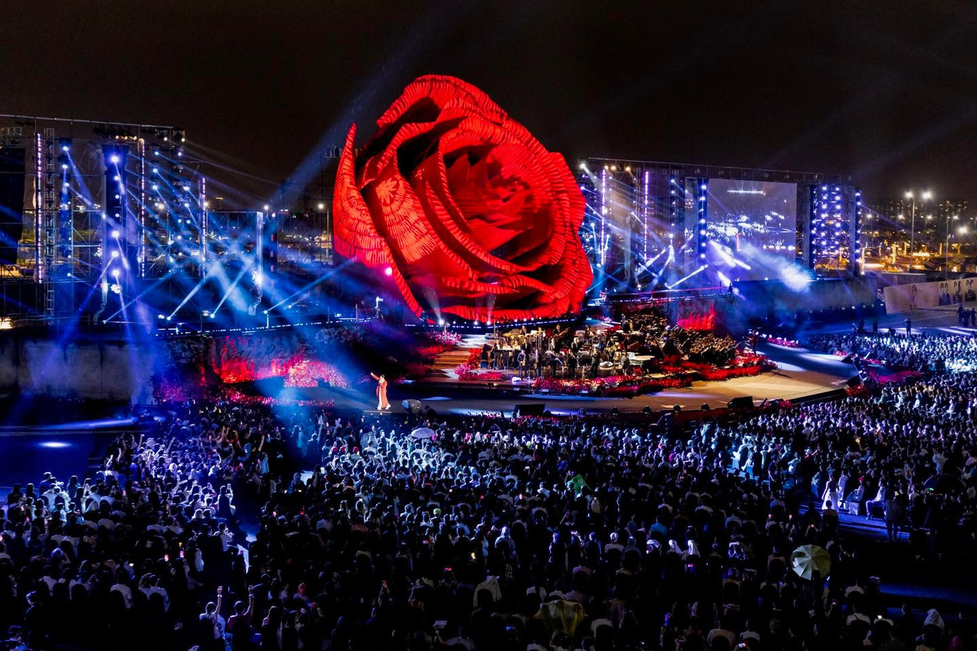 Cuộc chuyển mình lịch sử- Ảnh 4.