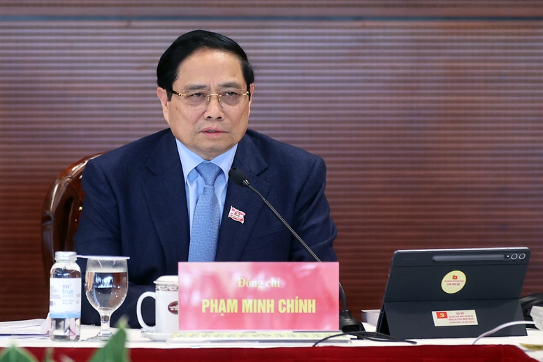 Thảo luận tại Đại hội XIV, Thủ tướng Phạm Minh Chính nhấn mạnh quyết tâm tăng trưởng hai con số - Ảnh 4.