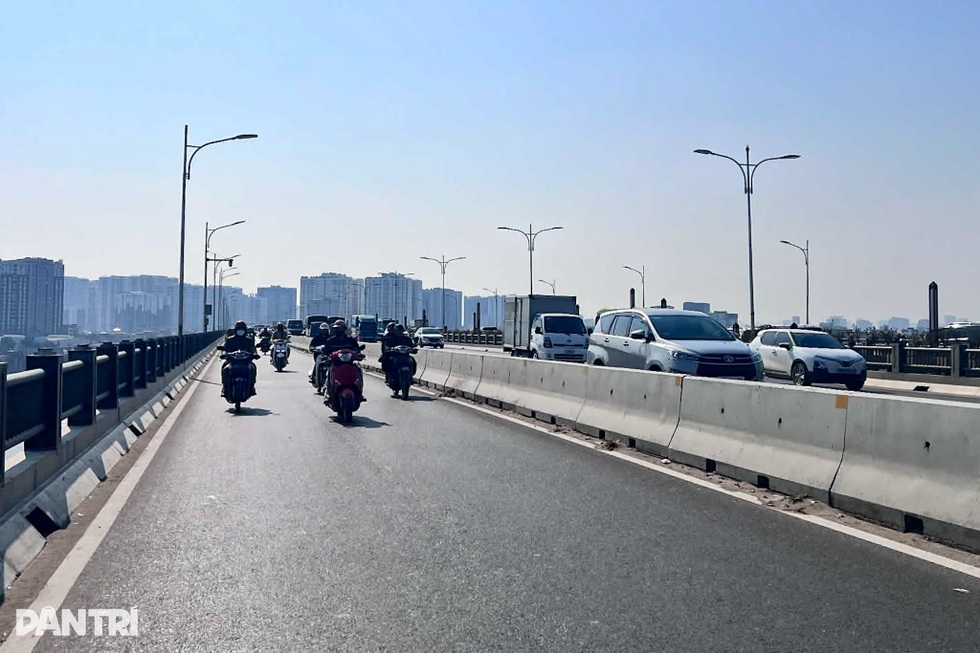 Chuyên gia: Tai nạn trên cầu Thanh Trì đâu phải do dải phân cách? - 4