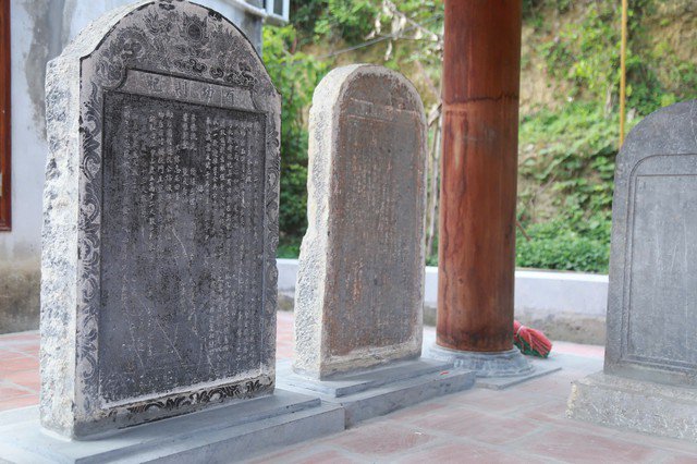 Cận cảnh ngôi chùa nằm dưới chân núi Chương Sơn ở Ninh Bình còn lưu giữ báu vật 1.000 năm tuổi - 12