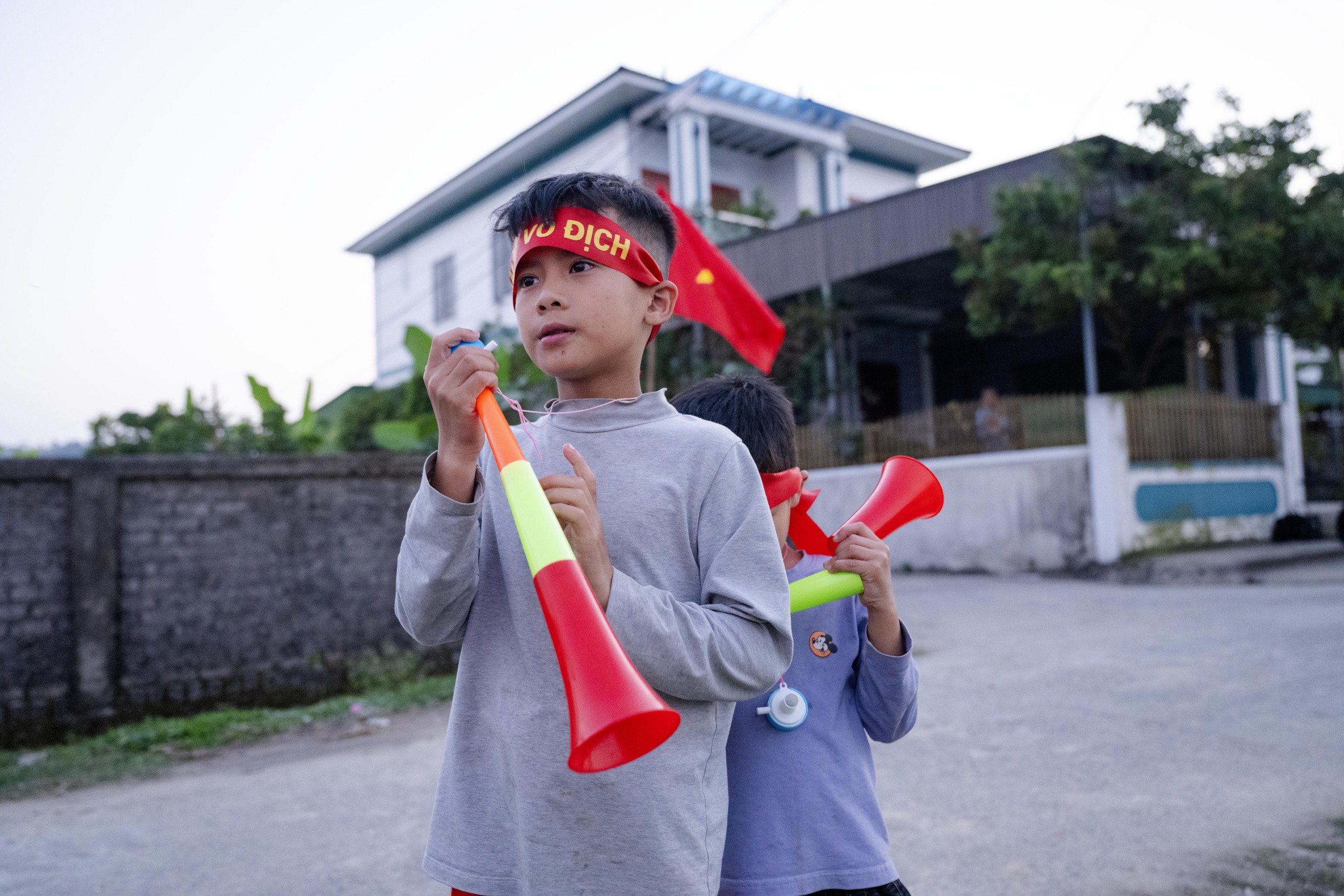 Về nhà Đình Bắc trước giờ bóng lăn- Ảnh 13.