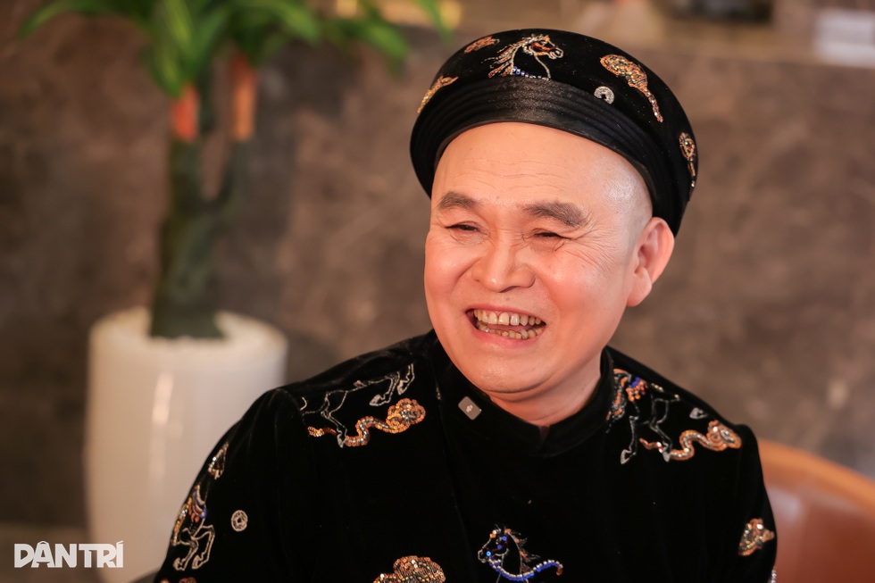 Xuân Hinh tuổi 63 đóng phim: “Đạo diễn hỏi cát-xê, tôi nói không trả nổi - 7