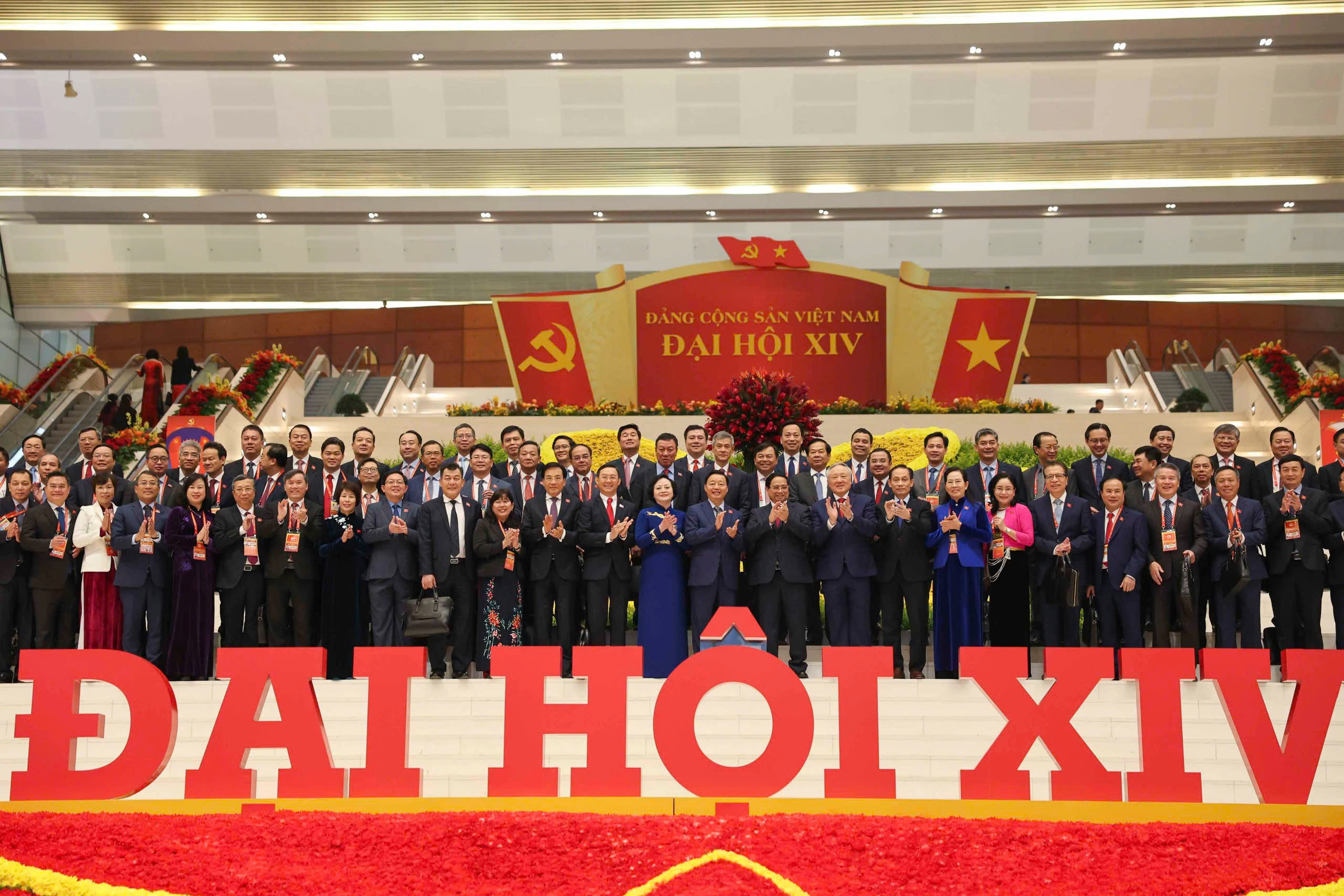 Đại hội - Ảnh 2.