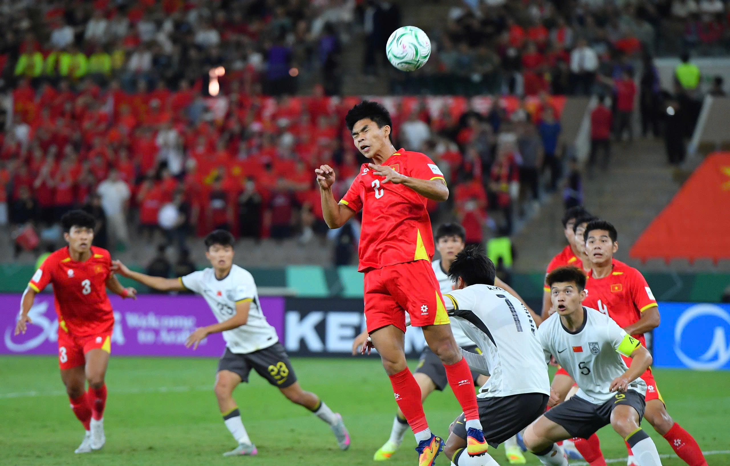 Dừng bước ở bán kết, U23 Việt Nam thắng sự tôn trọng của châu Á - Ảnh 2.