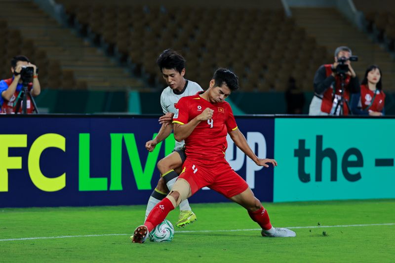 Chấn thương của Hiểu Minh dưới lăng kính của nguyên bác sĩ đội tuyển: 'Khi cơ thể bị đẩy quá giới hạn'- Ảnh 3.