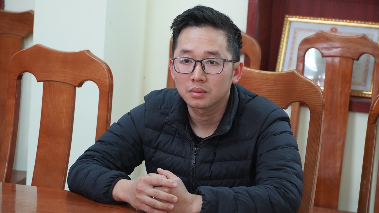 Buôn 25 tấn mỹ phẩm giả từ Trung Quốc, bán qua Facebook và Shopee thu lợi hàng chục tỉ đồng- Ảnh 2.