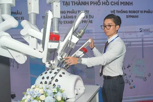 Xem robot lặn biển, chip AI 'make in Vietnam' tại triển lãm công nghệ TP.HCM