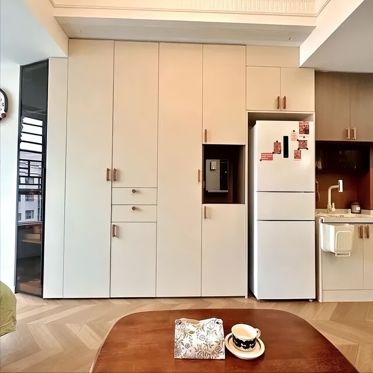 Thề chết không ở nhà thuê: Cô gái dồn tiền mua căn hộ nhỏ, quyết theo đuổi lối sống 