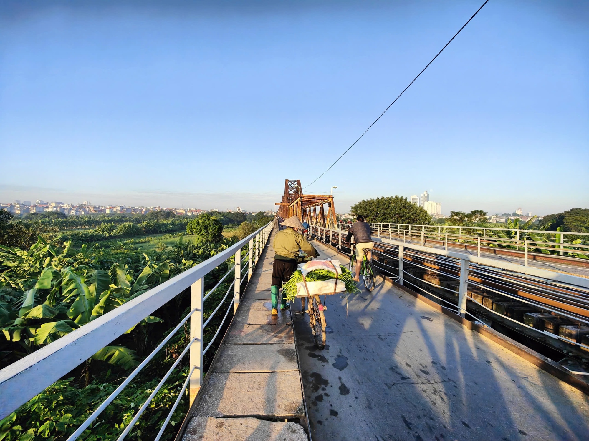 Giữa Hà Nội vội vã, có một nơi yên bình đến lạ mà giới trẻ đang rủ nhau tìm về- Ảnh 5.