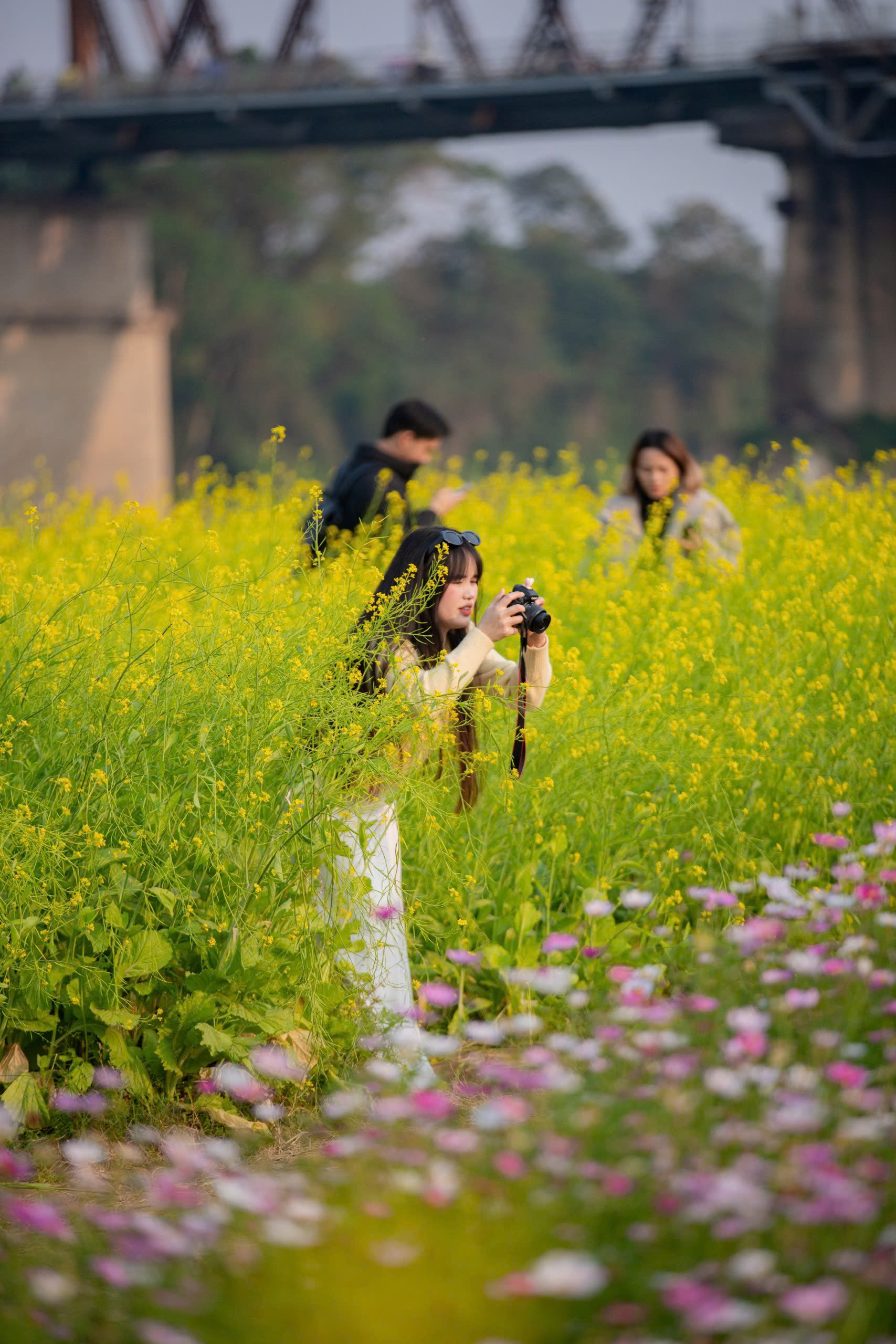 Giữa Hà Nội vội vã, có một nơi yên bình đến lạ mà giới trẻ đang rủ nhau tìm về- Ảnh 7.